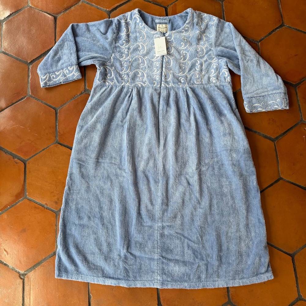 Blue Embroidered Women's Robe